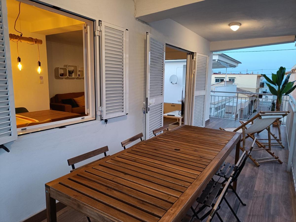 Apartamento Con Vistas Al Mar オリーバ エクステリア 写真