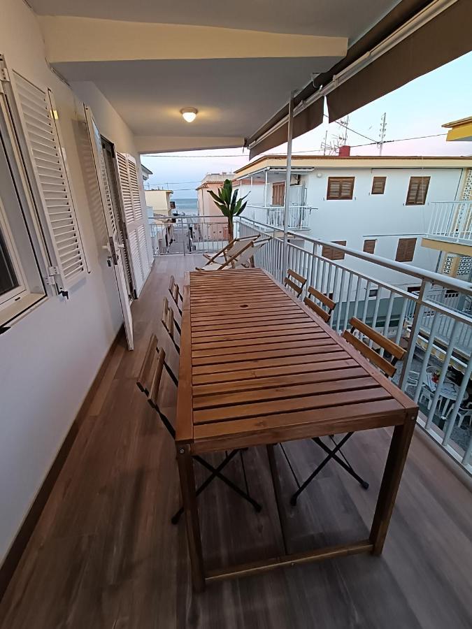 Apartamento Con Vistas Al Mar オリーバ エクステリア 写真