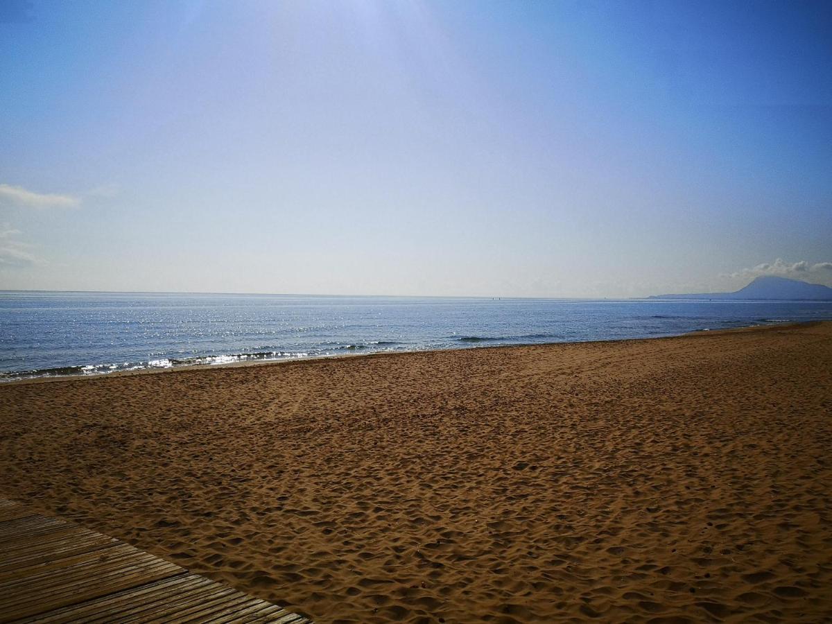 Apartamento Con Vistas Al Mar オリーバ エクステリア 写真